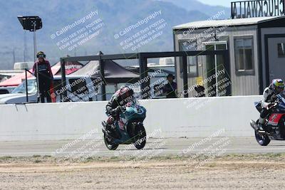 media/Oct-05-2025-CVMA (Sun) [[beeef4f201]]/Race 11-500-400(4)-350 Supersport/